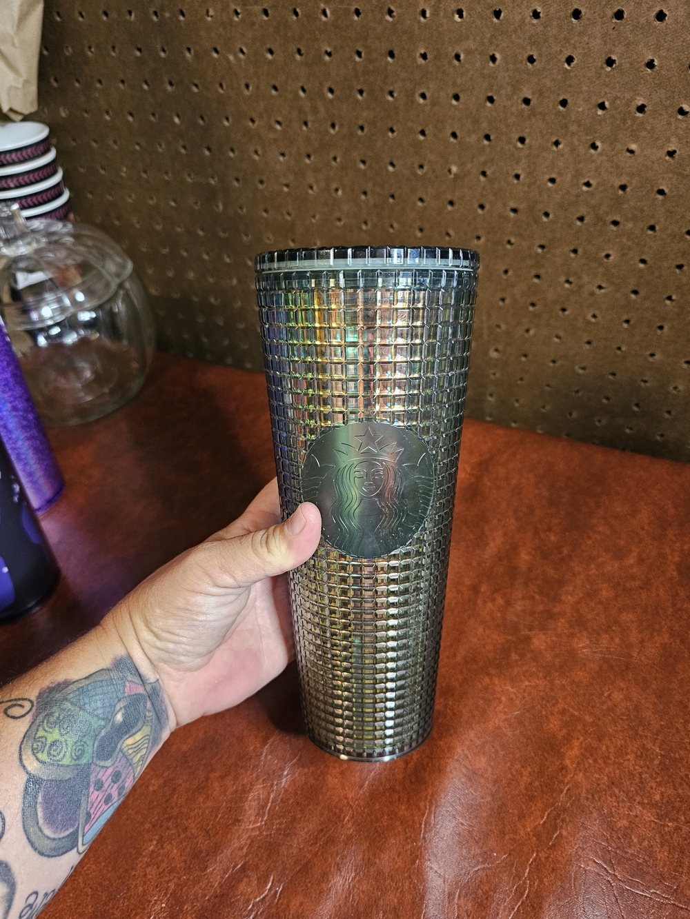 Starbucks 2022 Jeweled Emerald Green Cold Cup (24 Oz.) Venti